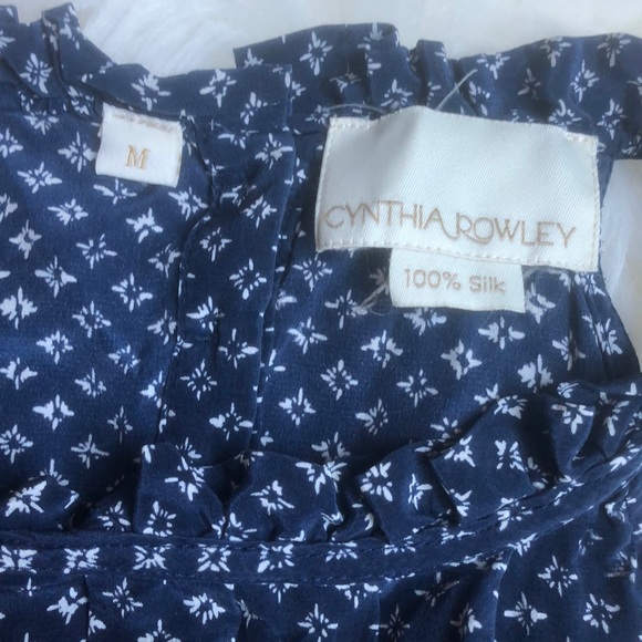 Cynthia Rowley 100% silk top - Picture 3 of 4